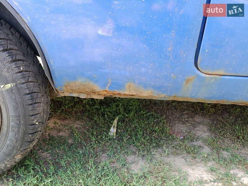 Хетчбек ЗАЗ 1102 Таврія-Нова 1998 в Києві фото 6 Хетчбек ЗАЗ 1102 Таврія-Нова 1998 в Києві