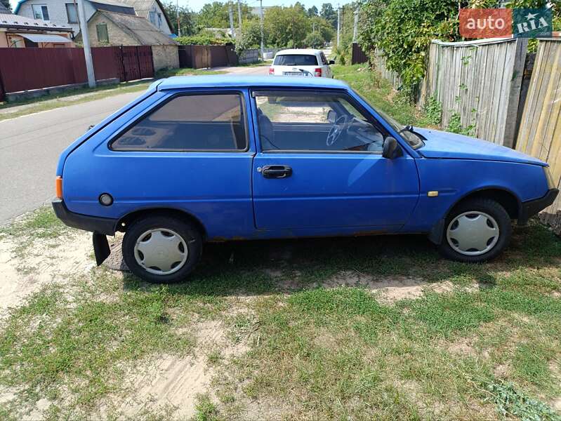 Хетчбек ЗАЗ 1102 Таврія-Нова 1998 в Києві фото 4 Хетчбек ЗАЗ 1102 Таврія-Нова 1998 в Києві