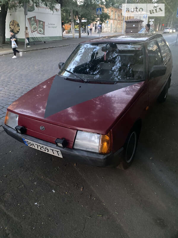 Хетчбек ЗАЗ 1102 Таврія-Нова 2004 в Одесі фото 5 Хетчбек ЗАЗ 1102 Таврія-Нова 2004 в Одесі