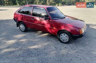 Хэтчбек ЗАЗ 1102 Таврия-Нова 2004 в 