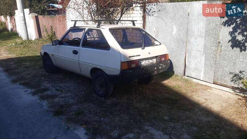 Хетчбек ЗАЗ 1102 Таврія-Нова 2003 в Києві