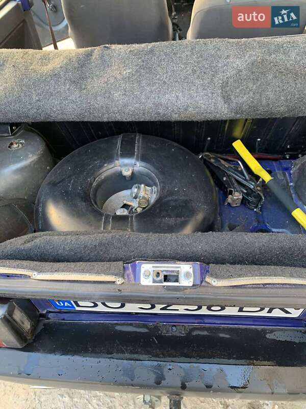 Хэтчбек ЗАЗ 1102 Таврия-Нова 2002 в Збараже