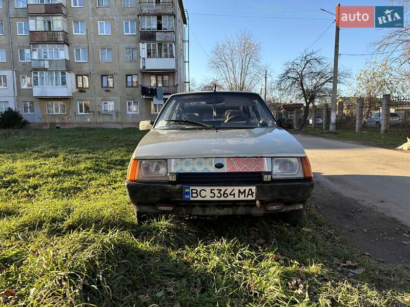 Хетчбек ЗАЗ 1102 Таврія-Нова 2002 в Калуші