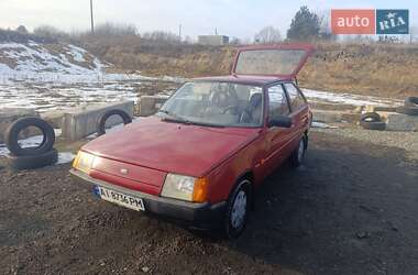 Хетчбек ЗАЗ 1102 Таврія-Нова 2006 в 