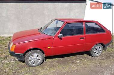 Хэтчбек ЗАЗ 1102 Таврия-Нова 2003 в 