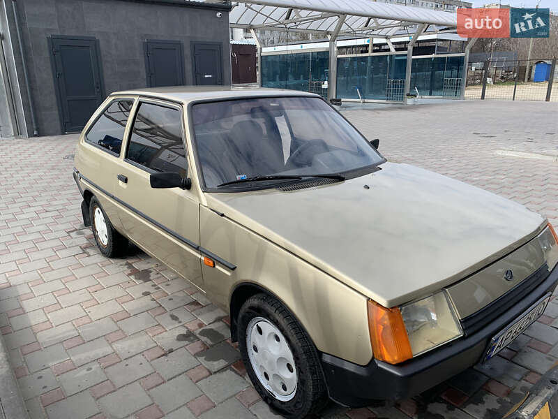 ЗАЗ 1102 Таврія-Нова 2001