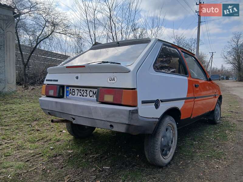 Хетчбек ЗАЗ 1102 Таврія-Нова 2004 в Озаринцях