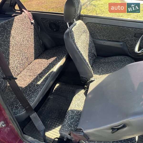 Хетчбек ЗАЗ 1102 Таврія-Нова 2004 в Яготині