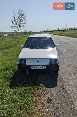 Хэтчбек ЗАЗ 1102 Таврия-Нова 2005 в 