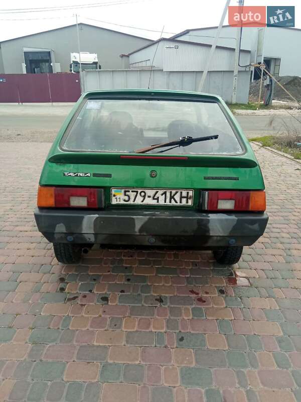 Хэтчбек ЗАЗ 1102 Таврия-Нова 2002 в Борисполе