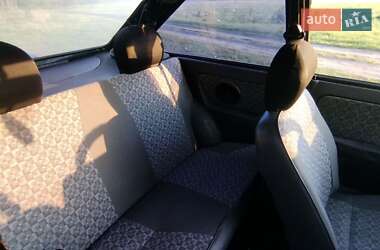 Хэтчбек ЗАЗ 1102 Таврия-Нова 2003 в 