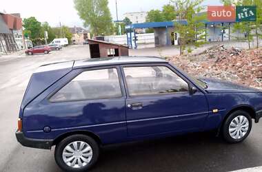 Хэтчбек ЗАЗ 1102 Таврия-Нова 2002 в 