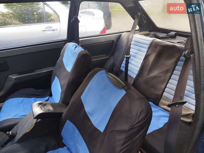 Хетчбек ЗАЗ 1102 Таврія-Нова 2004 в Одесі фото 5 Хетчбек ЗАЗ 1102 Таврія-Нова 2004 в Одесі
