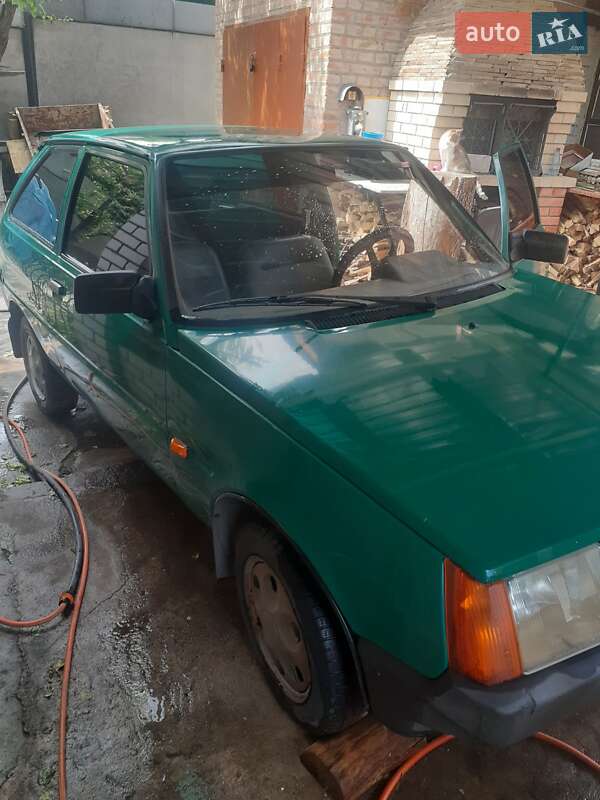 Хэтчбек ЗАЗ 1102 Таврия-Нова 2002 в Кропивницком
