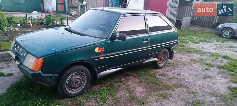 Хетчбек ЗАЗ 1102 Таврія-Нова 2001 в 