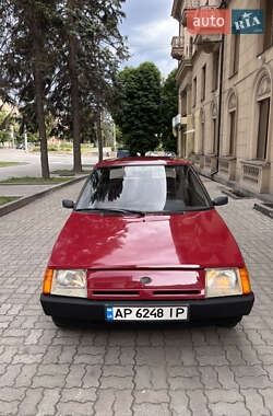 Хэтчбек ЗАЗ 1102 Таврия-Нова 2002 в Запорожье