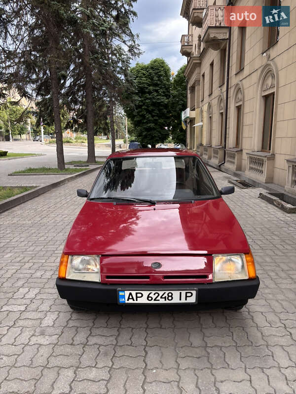 ЗАЗ 1102 Таврия-Нова 2002