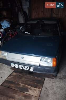Хэтчбек ЗАЗ 1102 Таврия-Нова 2004 в Запорожье