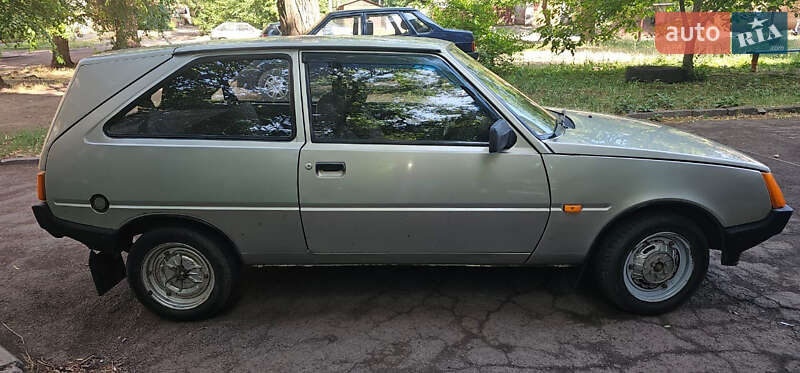 Хэтчбек ЗАЗ 1102 Таврия-Нова 2005 в 