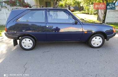 Хэтчбек ЗАЗ 1102 Таврия-Нова 2004 в 