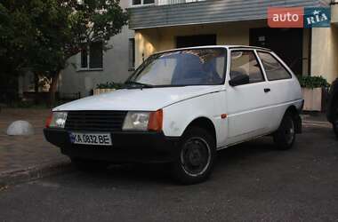 Хэтчбек ЗАЗ 1102 Таврия-Нова 2003 в Киеве