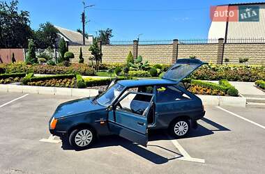 Хэтчбек ЗАЗ 1102 Таврия-Нова 2005 в 