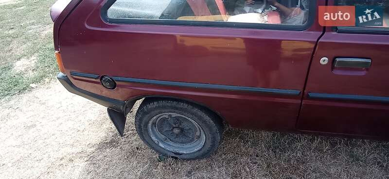 Хэтчбек ЗАЗ 1102 Таврия-Нова 1998 в Шишаки