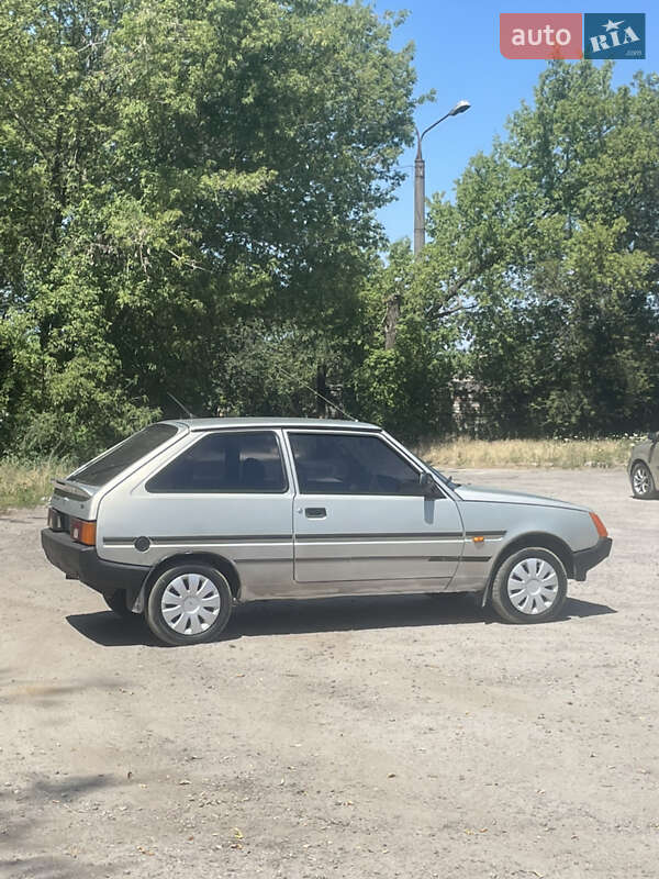 Хэтчбек ЗАЗ 1102 Таврия-Нова 2005 в 
