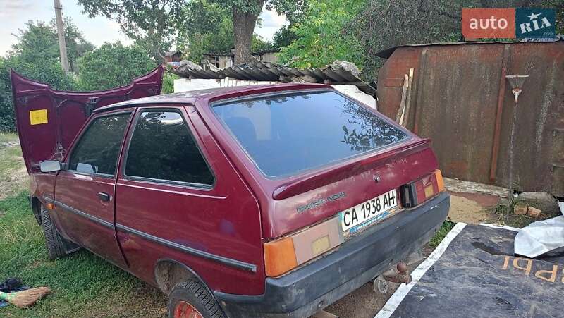 Хэтчбек ЗАЗ 1102 Таврия-Нова 2004 в Черкассах