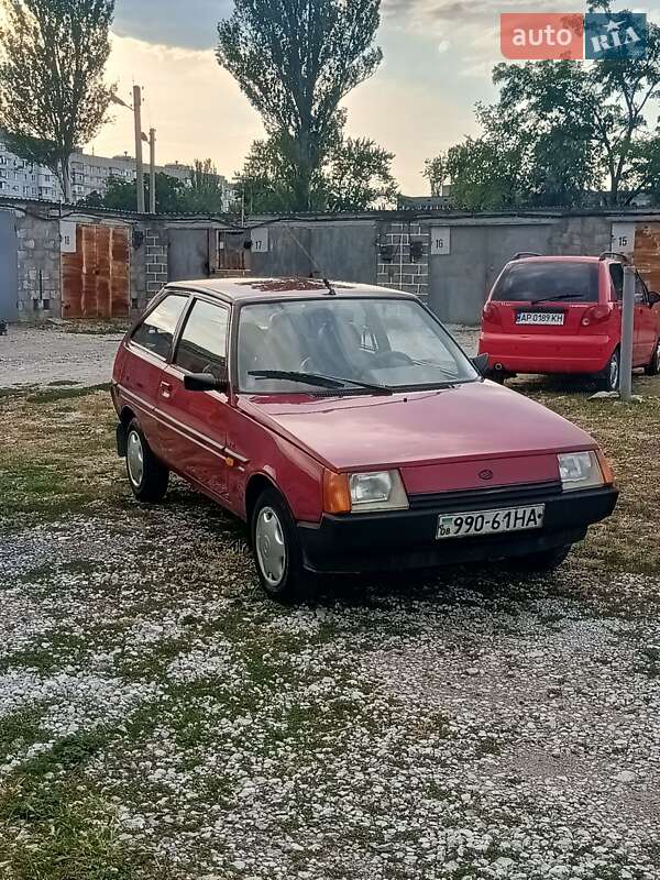 Хэтчбек ЗАЗ 1102 Таврия-Нова 2003 в Запорожье