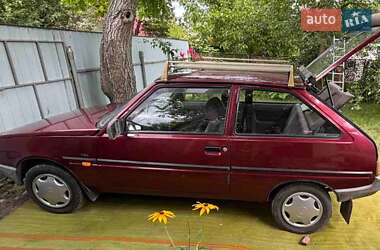 Хэтчбек ЗАЗ 1102 Таврия-Нова 2001 в 