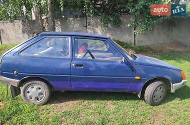 Хэтчбек ЗАЗ 1102 Таврия-Нова 2001 в 