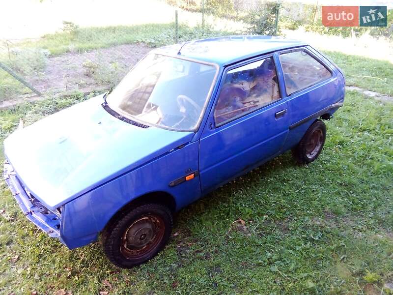 Хэтчбек ЗАЗ 1102 Таврия-Нова 2000 в Рогатине