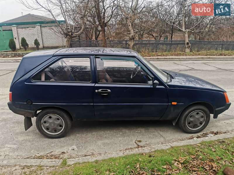 Хетчбек ЗАЗ 1102 Таврія-Нова 2006 в Запоріжжі фото 3 Хетчбек ЗАЗ 1102 Таврія-Нова 2006 в Запоріжжі
