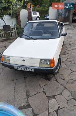 Хэтчбек ЗАЗ 1102 Таврия-Нова 2003 в 