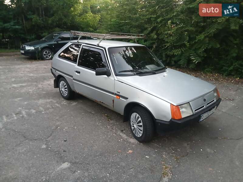 Хетчбек ЗАЗ 1102 Таврія-Нова 2003 в Києві