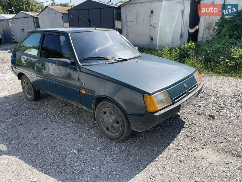 Хэтчбек ЗАЗ 1102 Таврия-Нова 2004 в Белой Церкви