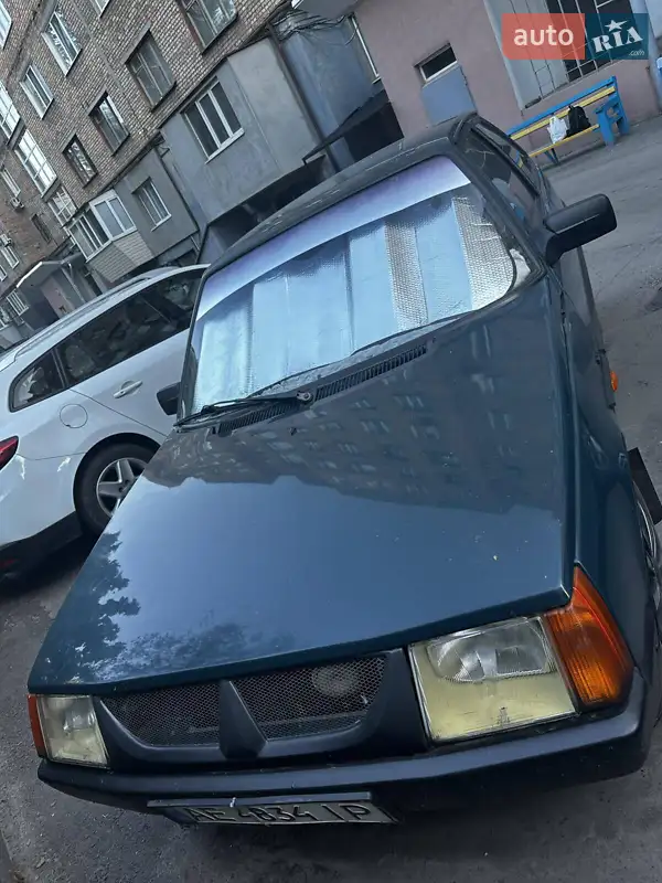 ЗАЗ 1102 Таврія-Нова