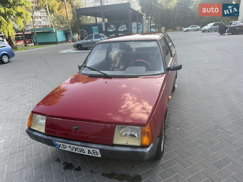 Хэтчбек ЗАЗ 1102 Таврия-Нова 2003 в Запорожье