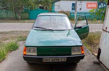 Хэтчбек ЗАЗ 1102 Таврия-Нова 2006 в 