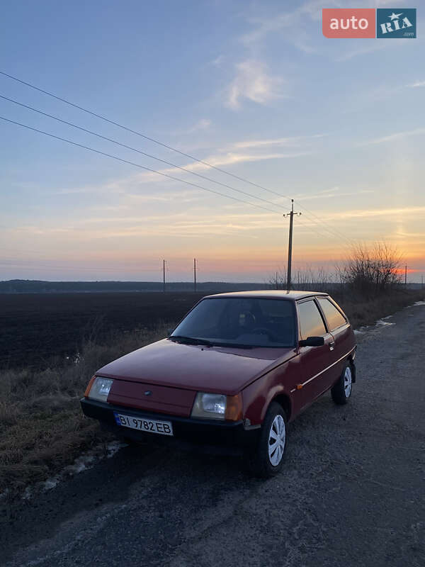 ЗАЗ 1102 Таврия-Нова 2001