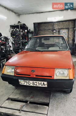 Хетчбек ЗАЗ 1102 Таврія-Нова 1998 в 