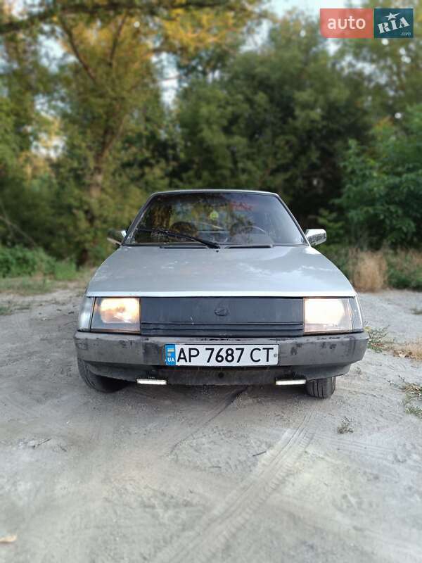 Хетчбек ЗАЗ 1102 Таврія-Нова 1998 в Запоріжжі