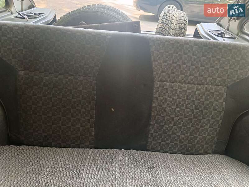 Хетчбек ЗАЗ 1102 Таврія-Нова 1998 в Запоріжжі