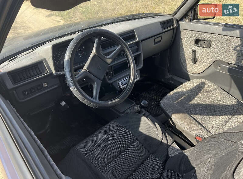 Хэтчбек ЗАЗ 1102 Таврия-Нова 2005 в Запорожье фото 7 Хэтчбек ЗАЗ 1102 Таврия-Нова 2005 в Запорожье