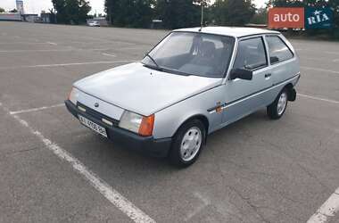 Хэтчбек ЗАЗ 1102 Таврия-Нова 2004 в 