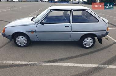 Хэтчбек ЗАЗ 1102 Таврия-Нова 2004 в 