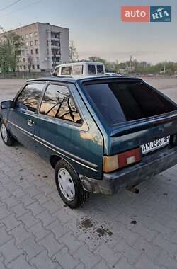 Хэтчбек ЗАЗ 1102 Таврия-Нова 2001 в 