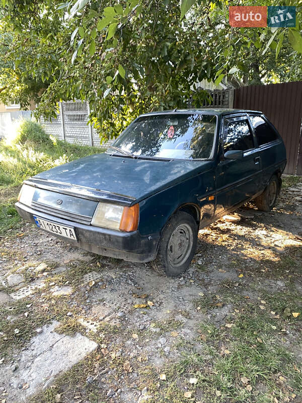 Хетчбек ЗАЗ 1102 Таврія-Нова 2004 в Святопетрівське фото 2 Хетчбек ЗАЗ 1102 Таврія-Нова 2004 в Святопетрівське