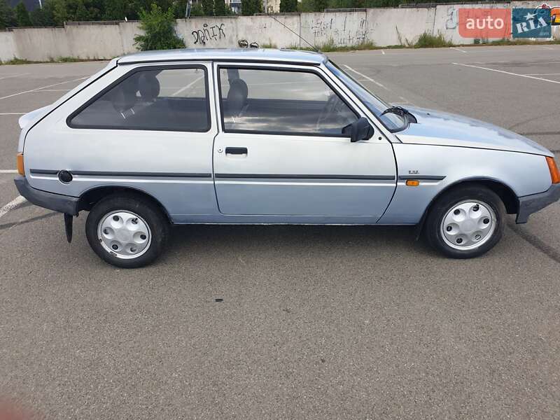 Хетчбек ЗАЗ 1102 Таврія-Нова 2004 в Києві